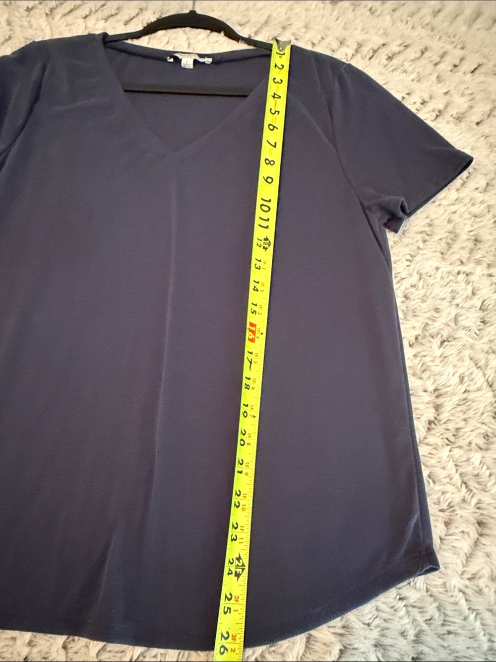 Green Envelope Navy V-Neck Short Sleeve Tee Ribbed poly spandex L - Picture 4 of 8